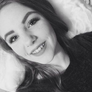 Meet your Posher, Ashlan